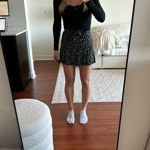 COPY - Zara white and black floral skort